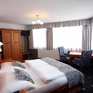 Old Hotel Praha