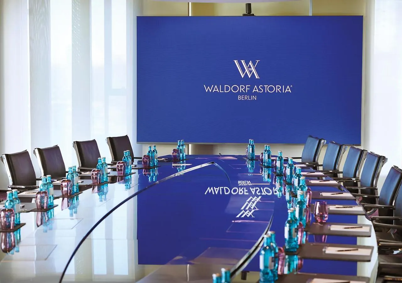 *****  Hotel Waldorf Astoria Berlín Německo