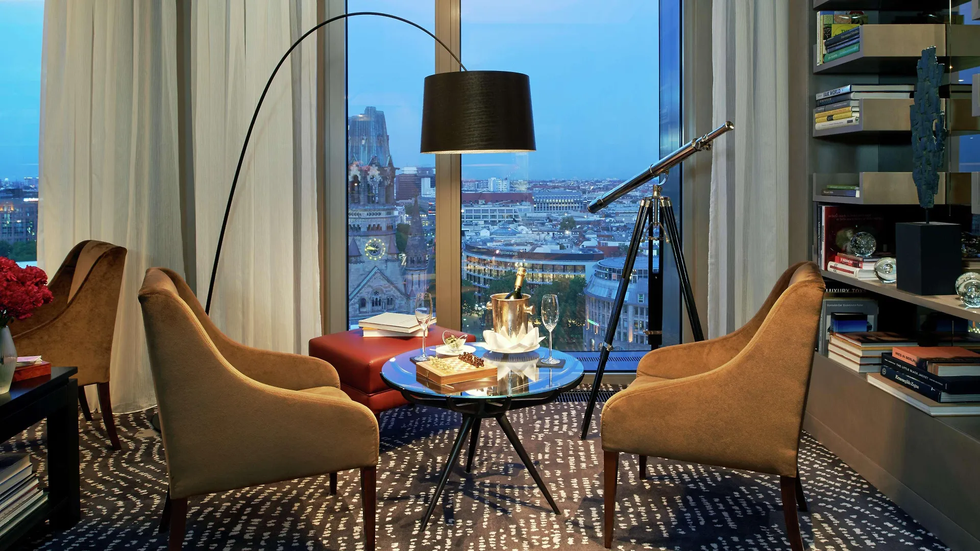 Waldorf Astoria Berlin Otel 5*,  Almanya