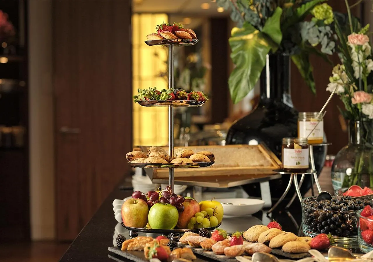 Waldorf Astoria Berlin Otel 5*,