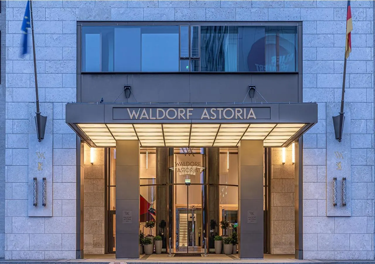 Waldorf Astoria Berlin Otel