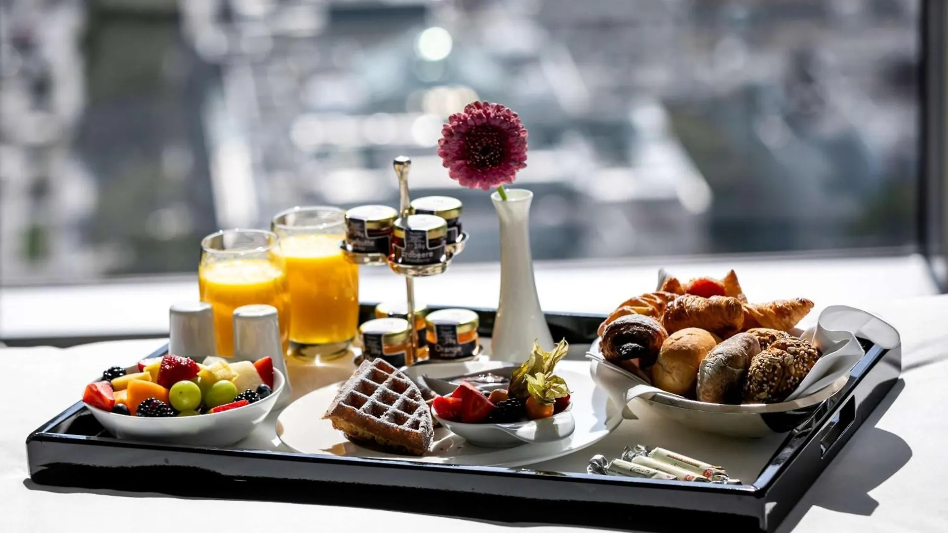 Waldorf Astoria Berlin Otel 5*,  Almanya
